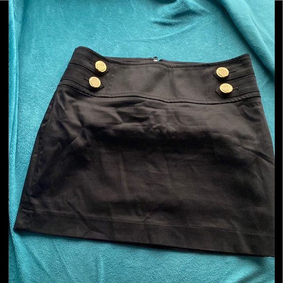 Express black skirt with gold buttons front back Size 0 - Picture 2 of 3